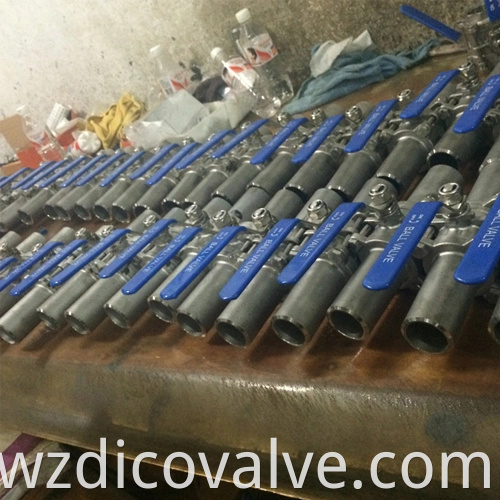 Wenzhou CF8/CF8M/CF3M Butt Weld End mit verlängertem Rohr Industrial 3PC -Ballventil